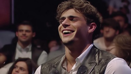 导播搞事？镜头捕捉Knight目睹Chovy夺冠复杂表情